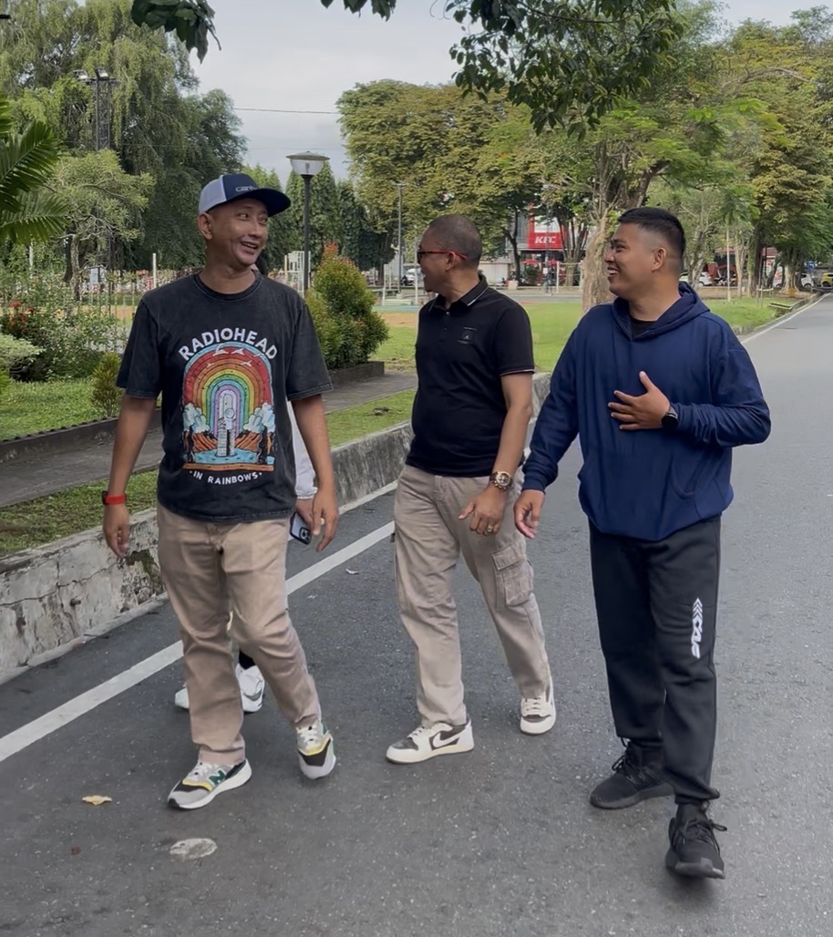 Jajaran Bawaslu Kota Banjarbaru Ikuti Jalan Santai