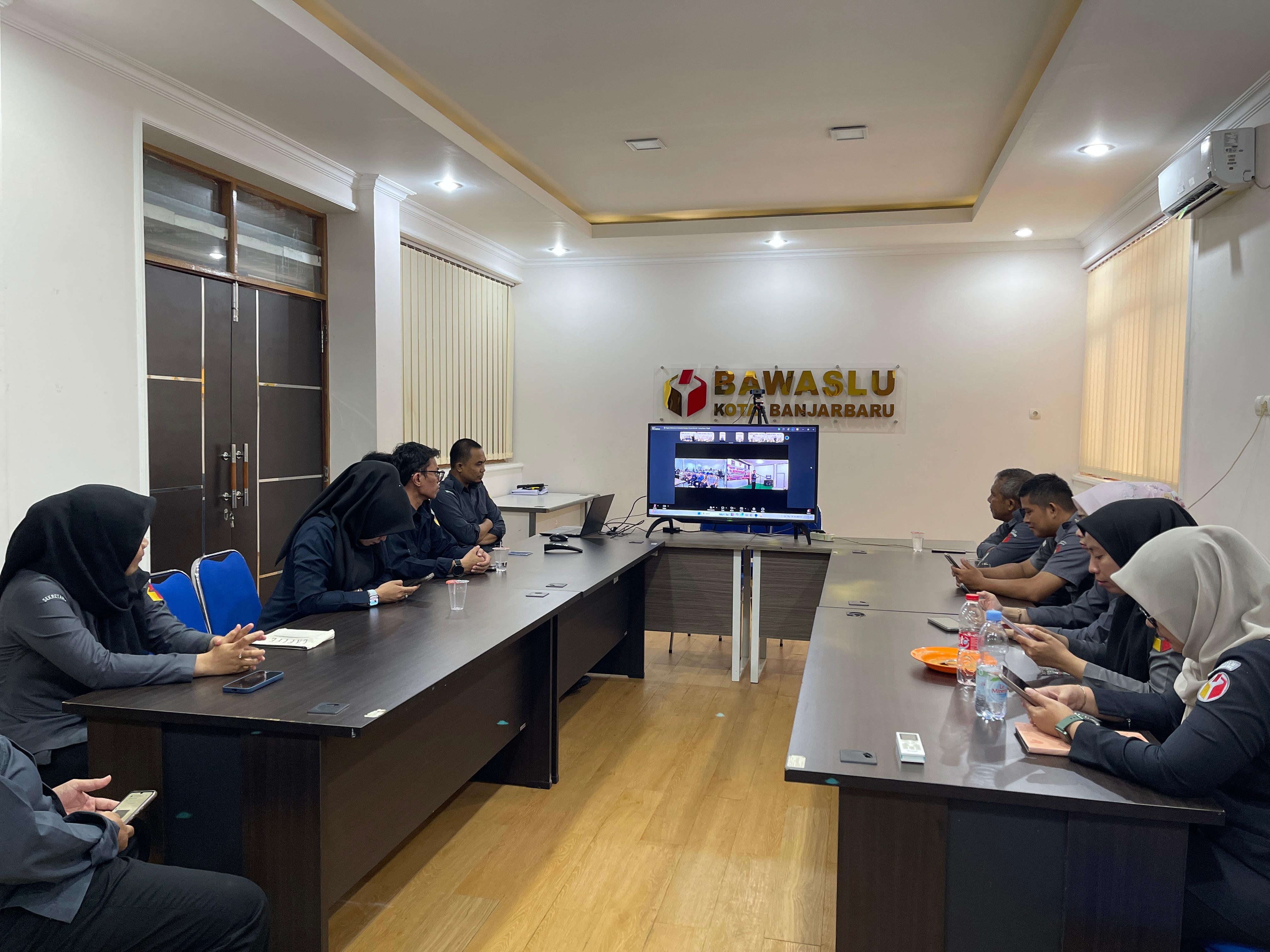 Bawaslu Kota Banjarbaru hadiri Kick Off P2P
