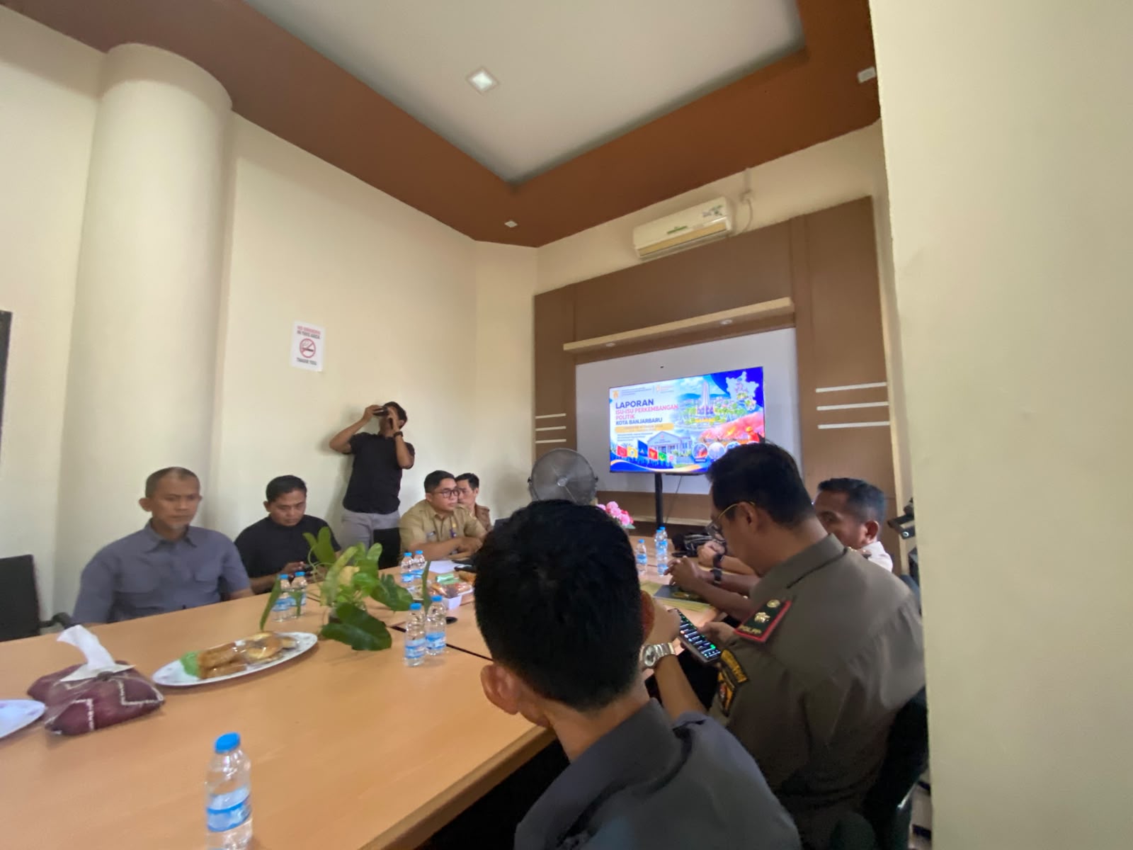 Bawaslu Kota Banjarbaru Ikuti Rapat Tim Pemantauan Perkembangan Politik di Kota Banjarbaru